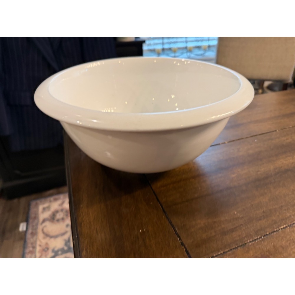 Crate & Barrel 11" White Porcelain Rimmed Serving & Mixing Bowl Large